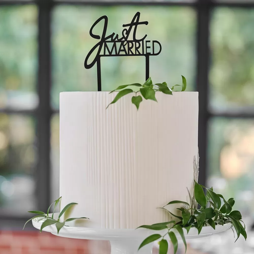 Ginger Ray Cake Topper Just Married